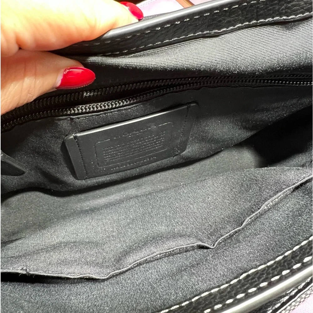 Coach Black Signature Crossbody Messenger Bag for Men
